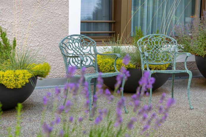 Architekturfotografie Altersheim Luegeten Gartenanlage